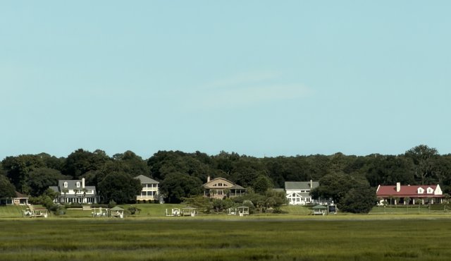 South Carolina Jumbo Loans for Luxury Homes in Sullivan’s Island, Peak, and Briarcliffe Acres